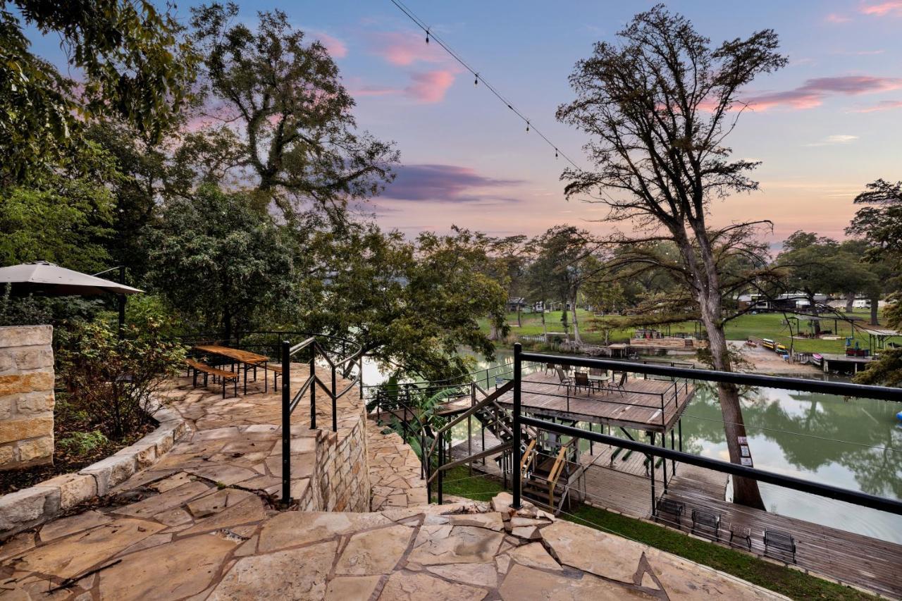 Luxury Lakefront Oasis With Boat Dock-Firepit McQueeney Екстер'єр фото
